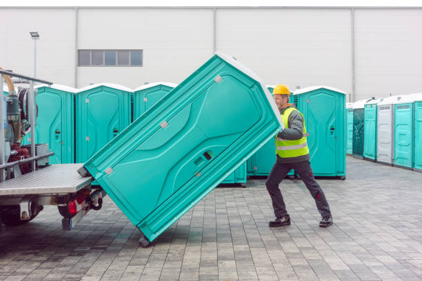 Best Portable restroom trailer rental  in Black Mountain, NC